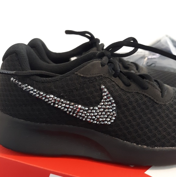 NEW ALL Black Nike Tanjun with black bling - Picture 3 of 5